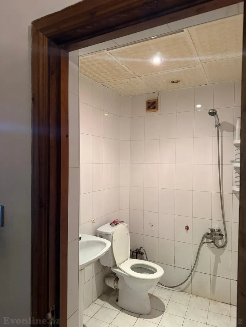 Kirayə verilir 2 otaqlı Mənzil Köhnə tikili 40 m² Kubinka - şəkil 5