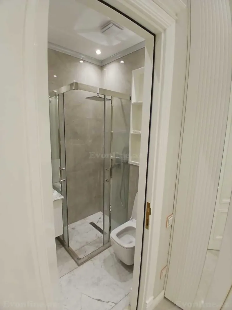 Kirayə verilir 3 otaqlı Mənzil Yeni tikili 140 m² Nəriman Nərimanov m. - şəkil 12