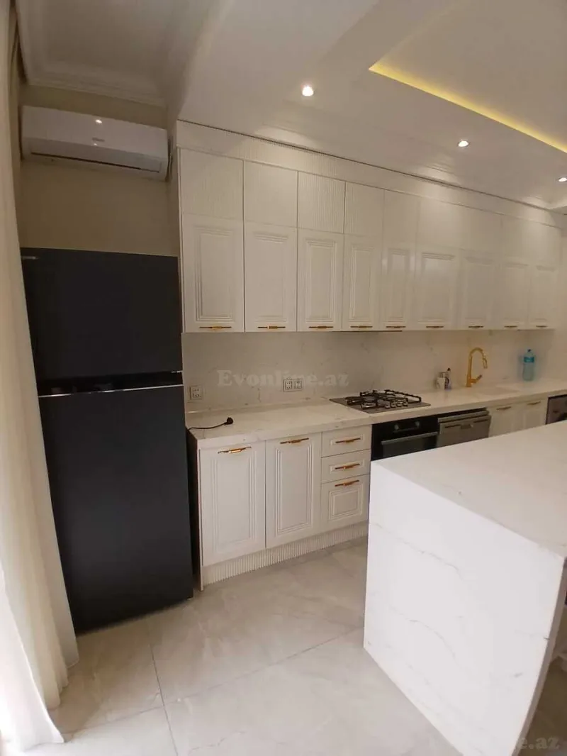 Kirayə verilir 3 otaqlı Mənzil Yeni tikili 140 m² Nəriman Nərimanov m. - şəkil 16