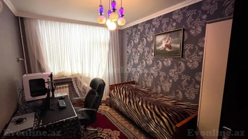 Satılır 4 otaqlı Mənzil Köhnə tikili 100 m² Həzi Aslanov - şəkil 3