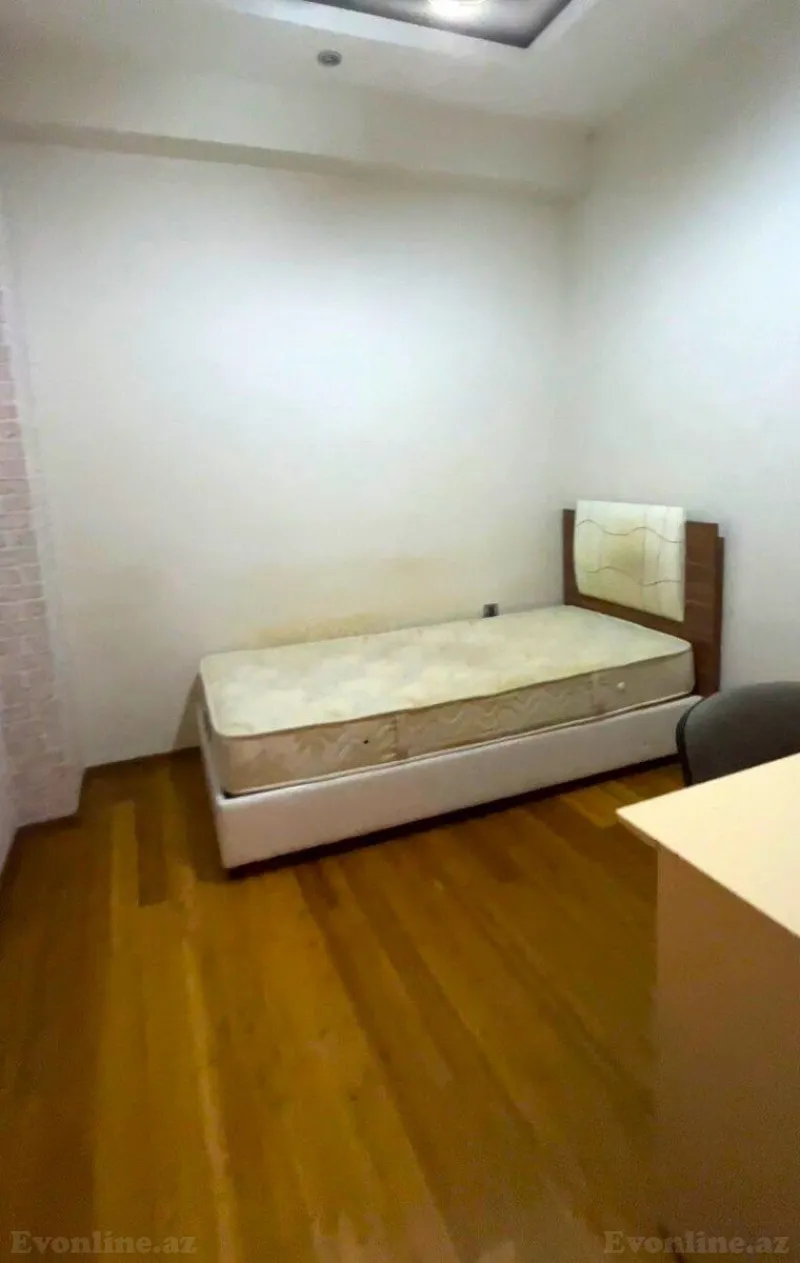 Satılır 3 otaqlı Mənzil Yeni tikili 85 m² Qara Qarayev m. - şəkil 3
