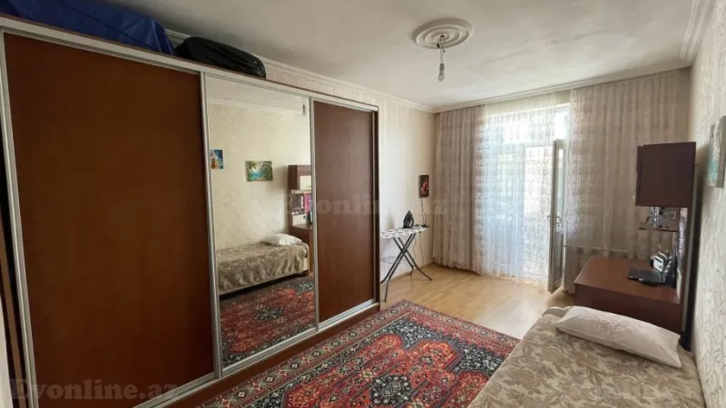 Satılır 3 otaqlı Mənzil Köhnə tikili 58 m² Xətai m. - şəkil 2