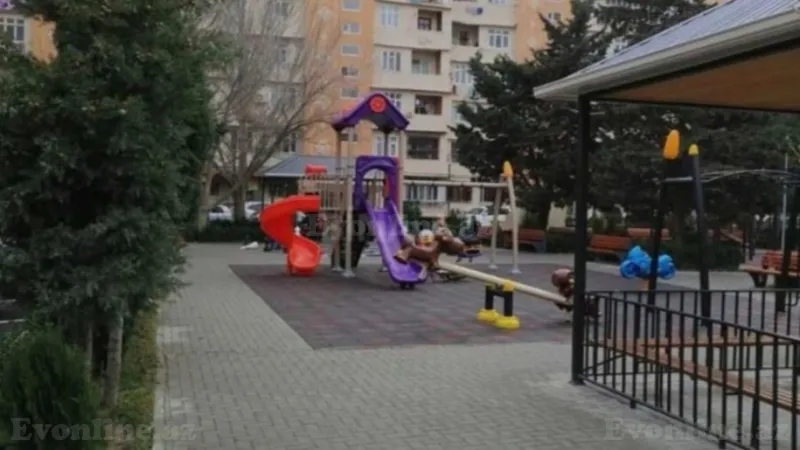 Satılır 2 otaqlı Mənzil Köhnə tikili 60 m² Massiv V - şəkil 3