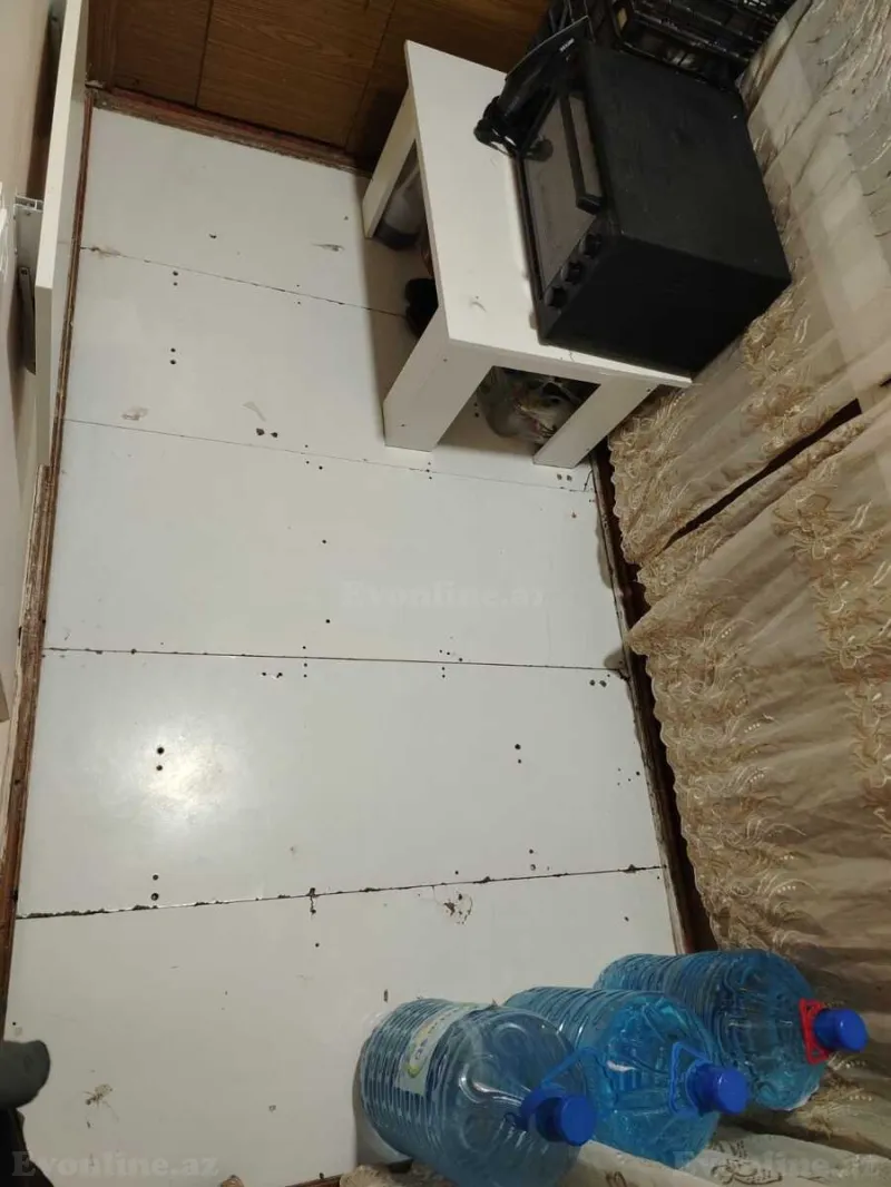 Satılır 2 otaqlı Mənzil Köhnə tikili 50 m² 3-cü mikrorayon - şəkil 12