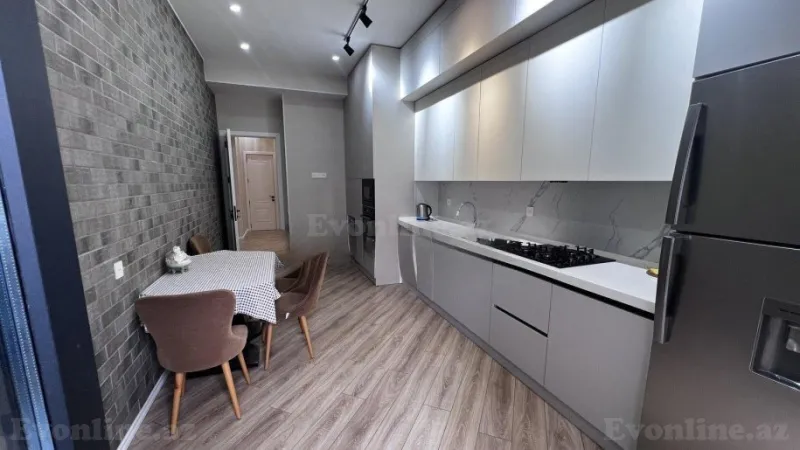 Kirayə verilir 3 otaqlı Mənzil Yeni tikili 130 m² 28 May m. - şəkil 6