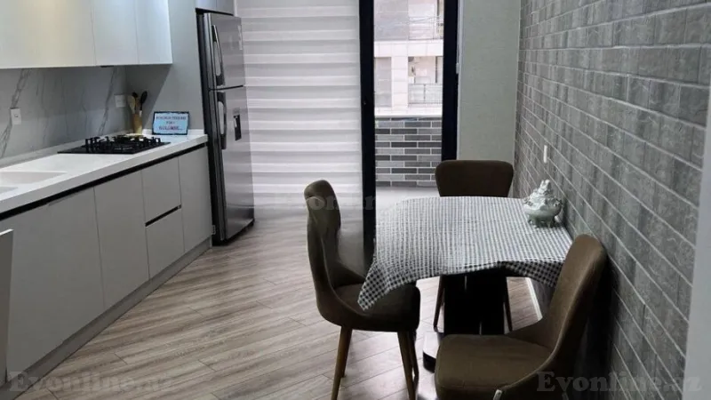 Kirayə verilir 3 otaqlı Mənzil Yeni tikili 130 m² 28 May m. - şəkil 7