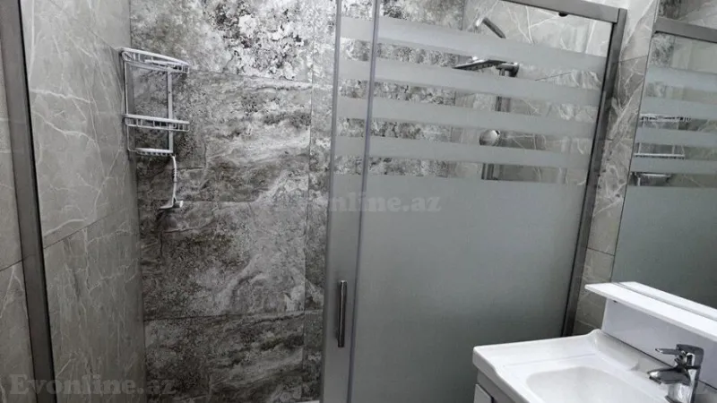 Kirayə verilir 3 otaqlı Mənzil Yeni tikili 130 m² 28 May m. - şəkil 8