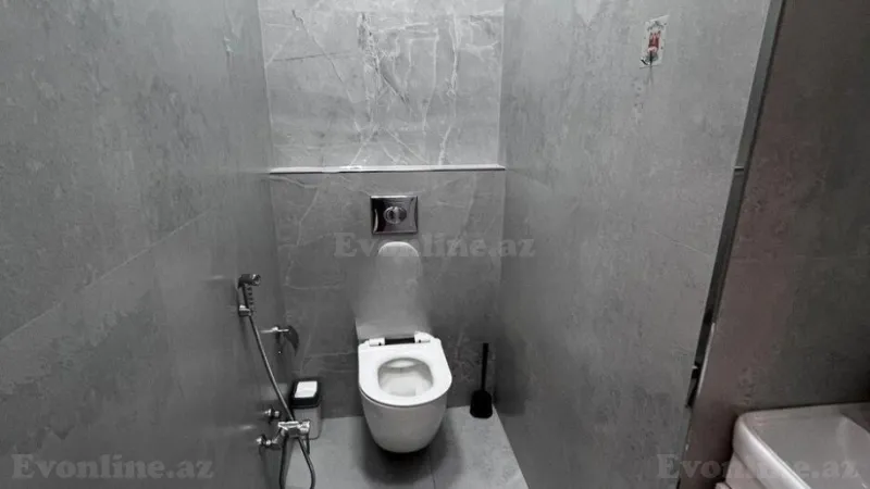 Kirayə verilir 3 otaqlı Mənzil Yeni tikili 130 m² 28 May m. - şəkil 9