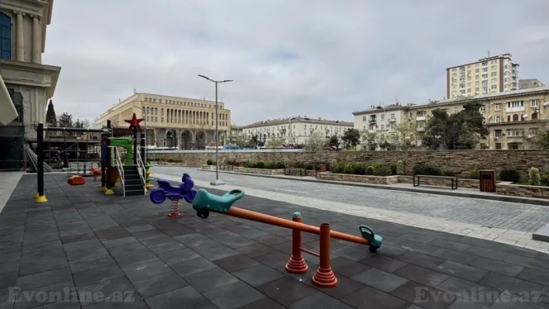 Satılır 3 otaqlı Mənzil Yeni tikili 106 m² Elmlər Akademiyası m. - şəkil 4