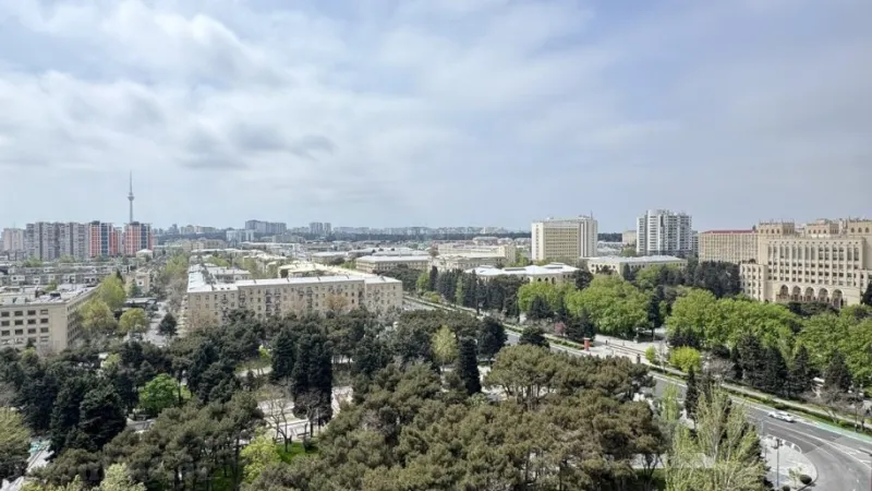 Satılır 3 otaqlı Mənzil Yeni tikili 106 m² Elmlər Akademiyası m. - şəkil 9
