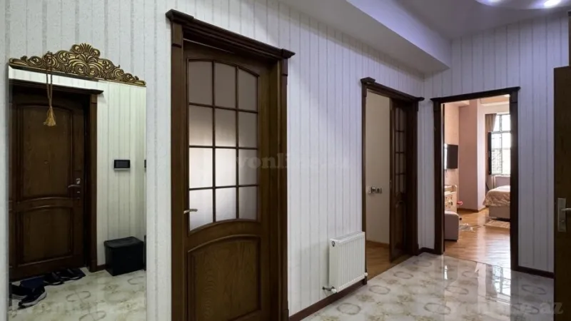 Satılır 3 otaqlı Mənzil Yeni tikili 106 m² Elmlər Akademiyası m. - şəkil 19