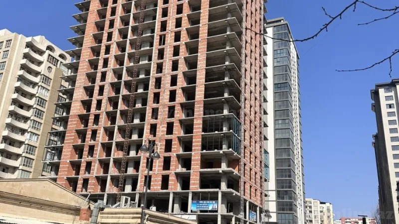 1 otaqlı Mənzil 61 m² Xətai m. Satılır