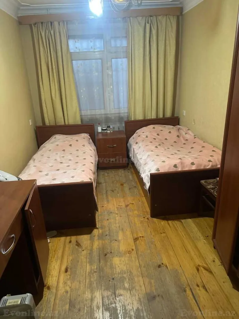 Satılır 5 otaqlı Mənzil Köhnə tikili 105 m² Badamdar - şəkil 3