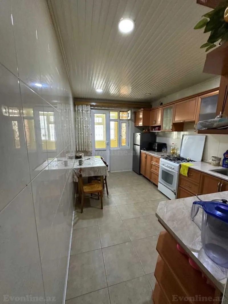 Satılır 5 otaqlı Mənzil Köhnə tikili 105 m² Badamdar - şəkil 5