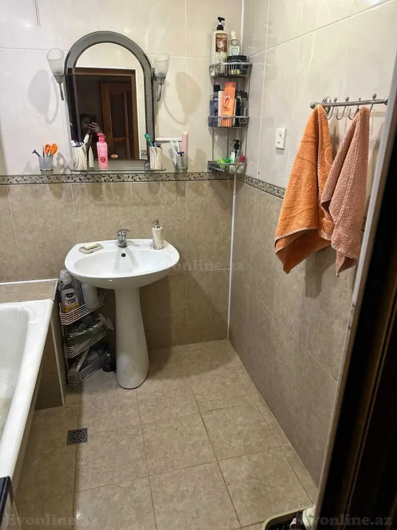 Satılır 5 otaqlı Mənzil Köhnə tikili 105 m² Badamdar - şəkil 9