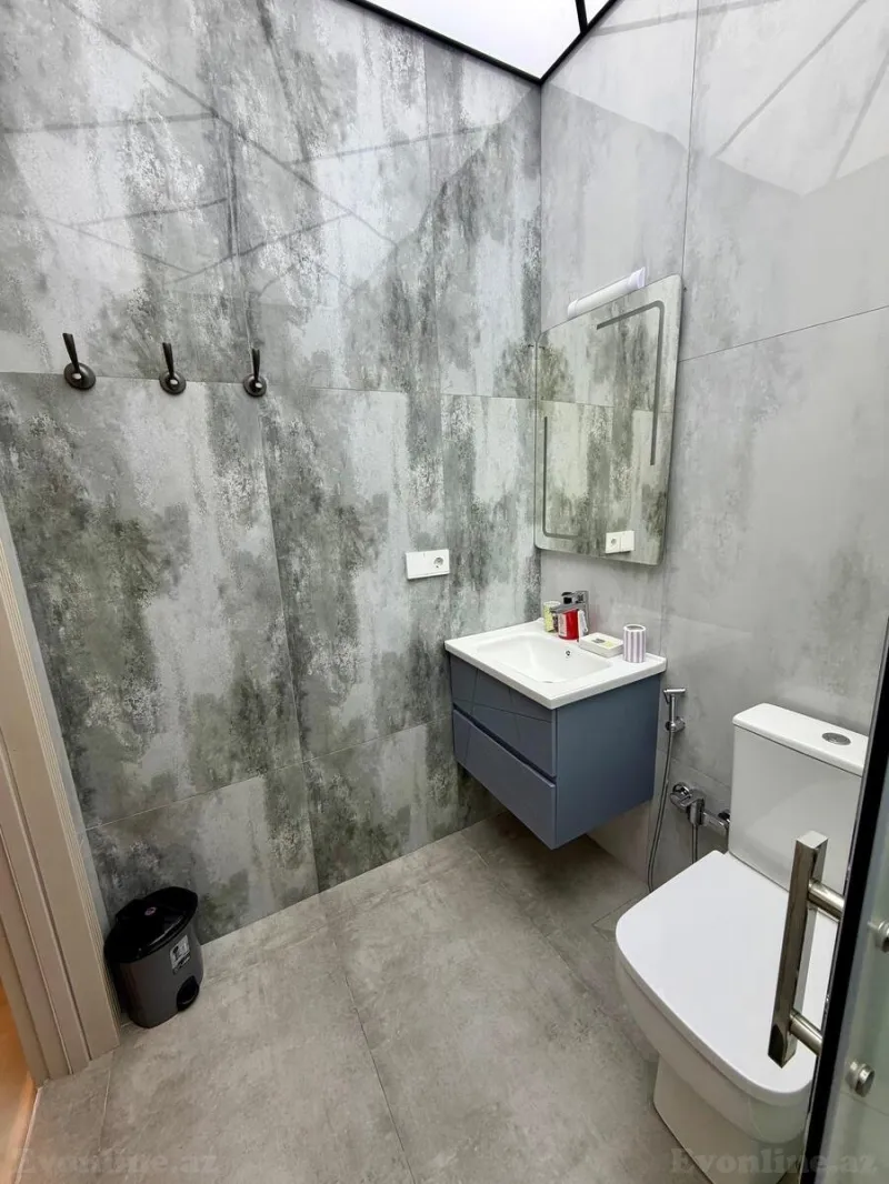 Kirayə verilir 2 otaqlı Mənzil Yeni tikili 85 m² 28 May m. - şəkil 23