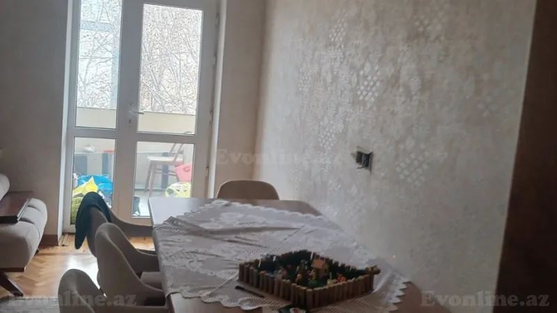 Satılır 3 otaqlı Mənzil Köhnə tikili 100 m² Nəriman Nərimanov m. - şəkil 2