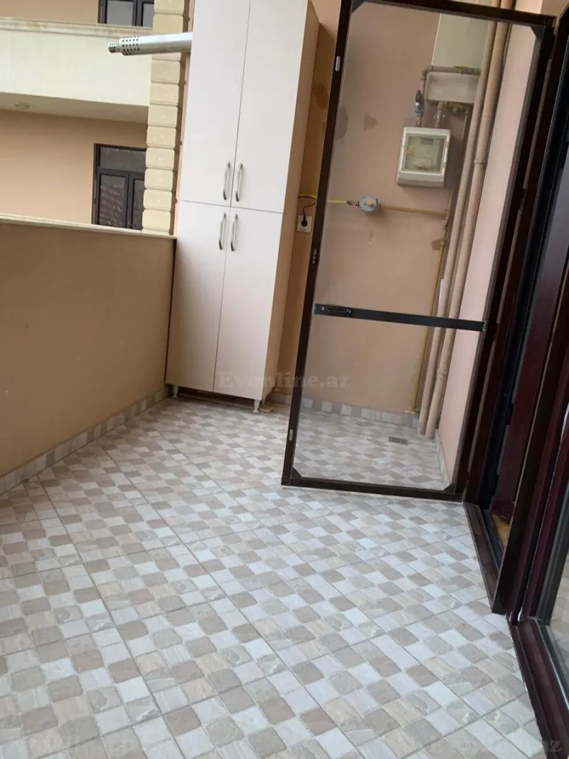 Kirayə verilir 2 otaqlı Mənzil Yeni tikili 70 m² 28 May m. - şəkil 13