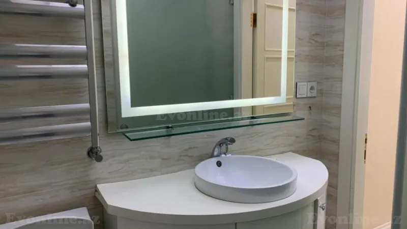 Kirayə verilir 2 otaqlı Mənzil Yeni tikili 70 m² 28 May m. - şəkil 14