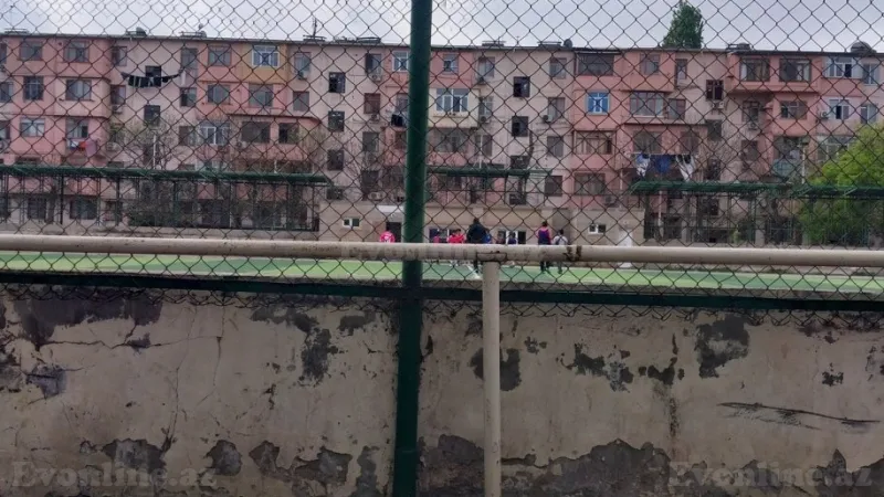 Satılır 2 otaqlı Mənzil Köhnə tikili 42 m² 4-cü mikrorayon - şəkil 3