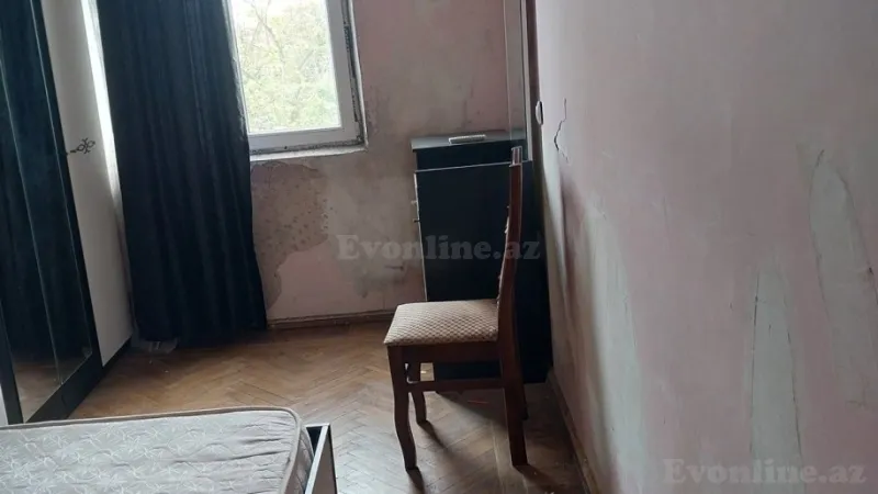 Satılır 2 otaqlı Mənzil Köhnə tikili 42 m² 4-cü mikrorayon - şəkil 4