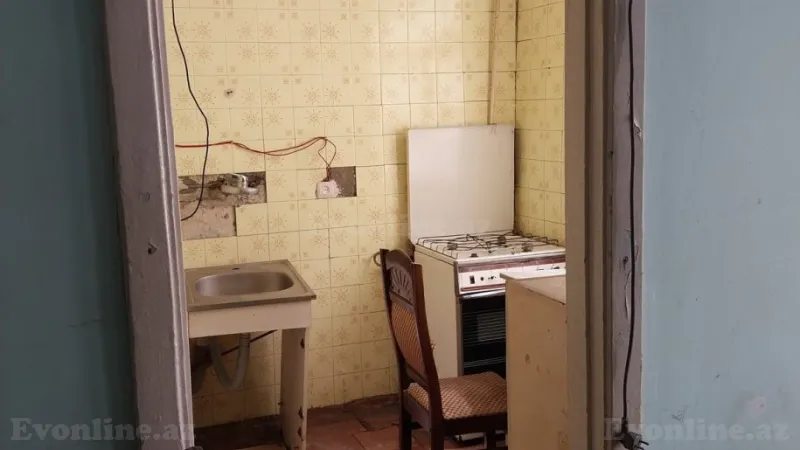 Satılır 2 otaqlı Mənzil Köhnə tikili 42 m² 4-cü mikrorayon - şəkil 12