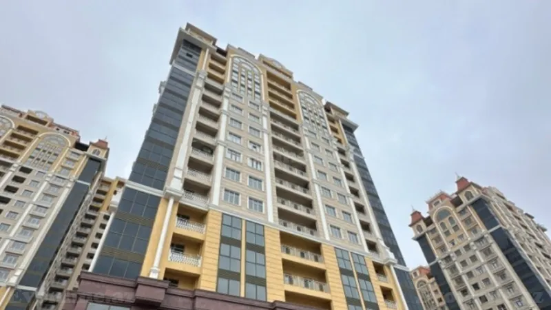 Satılır 2 otaqlı Mənzil Yeni tikili 45 m² 28 May m. - şəkil 2