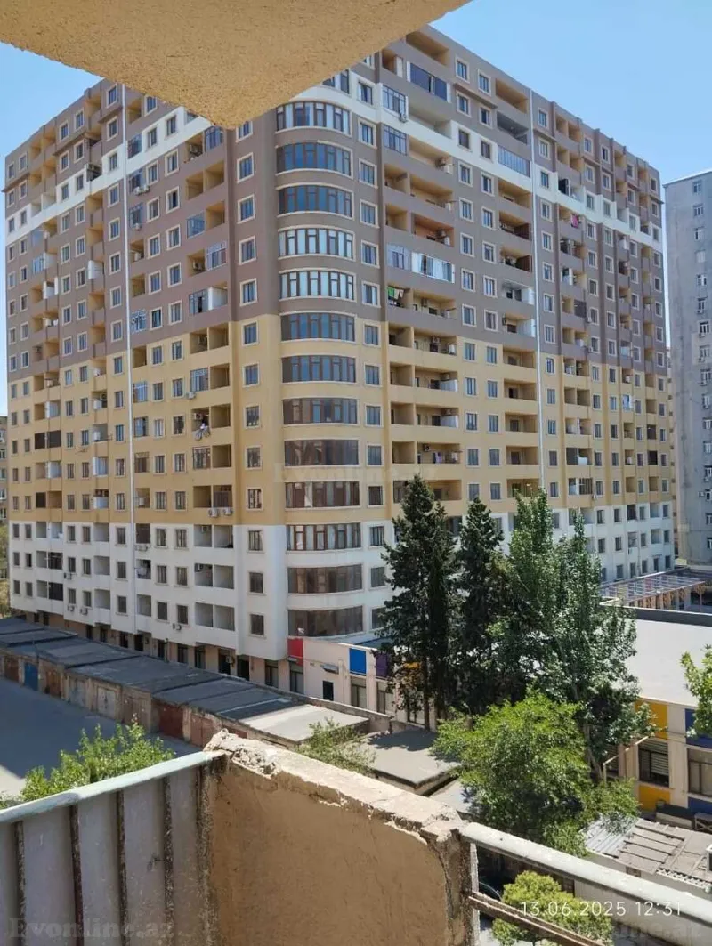 Satılır 5 otaqlı Mənzil Köhnə tikili 110 m² Əhmədli - şəkil 2