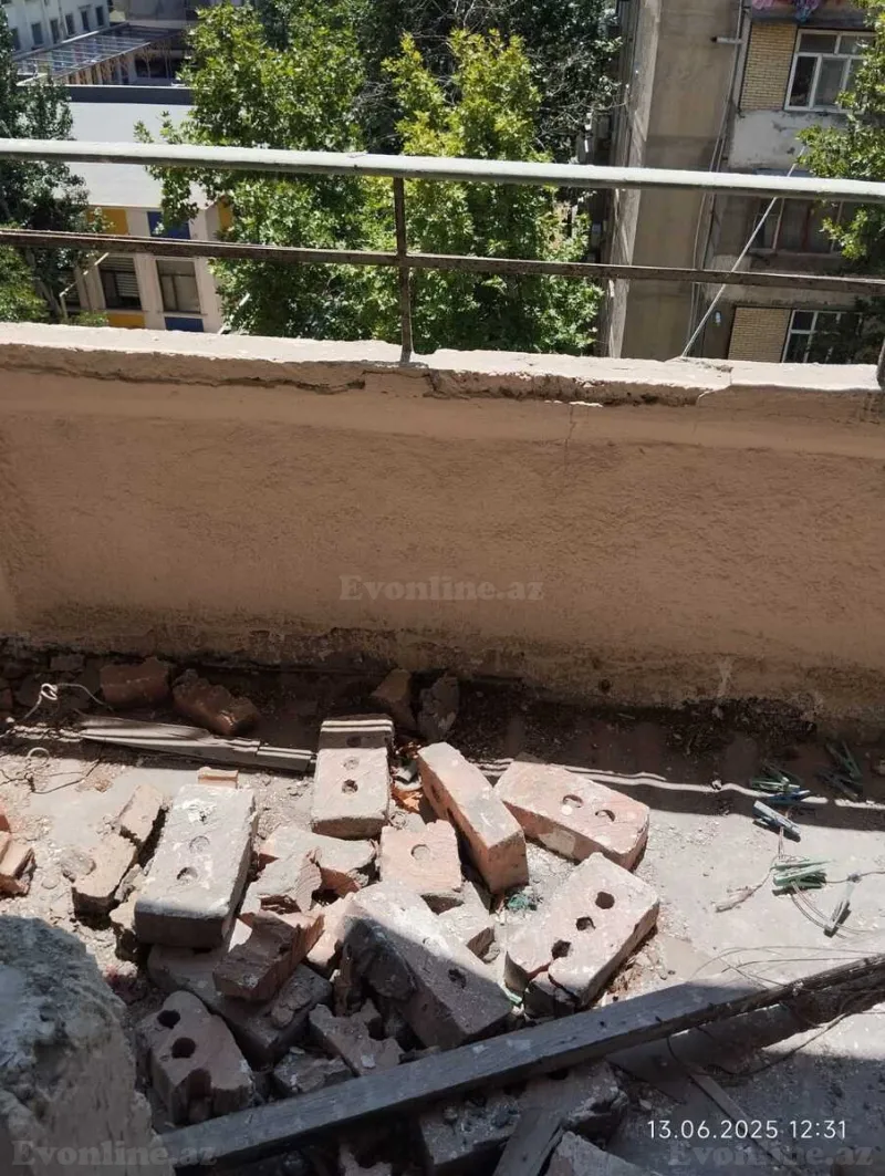Satılır 5 otaqlı Mənzil Köhnə tikili 110 m² Əhmədli - şəkil 7