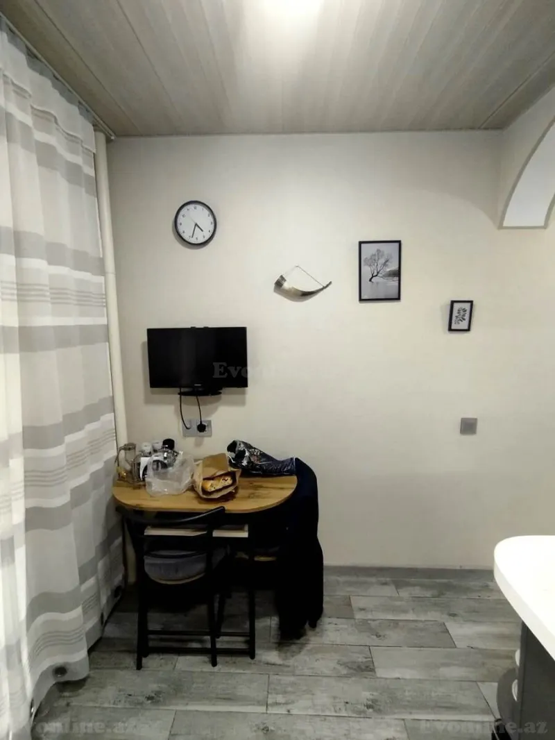 Satılır 2 otaqlı Mənzil Köhnə tikili 60 m² Suraxanı r. - şəkil 3