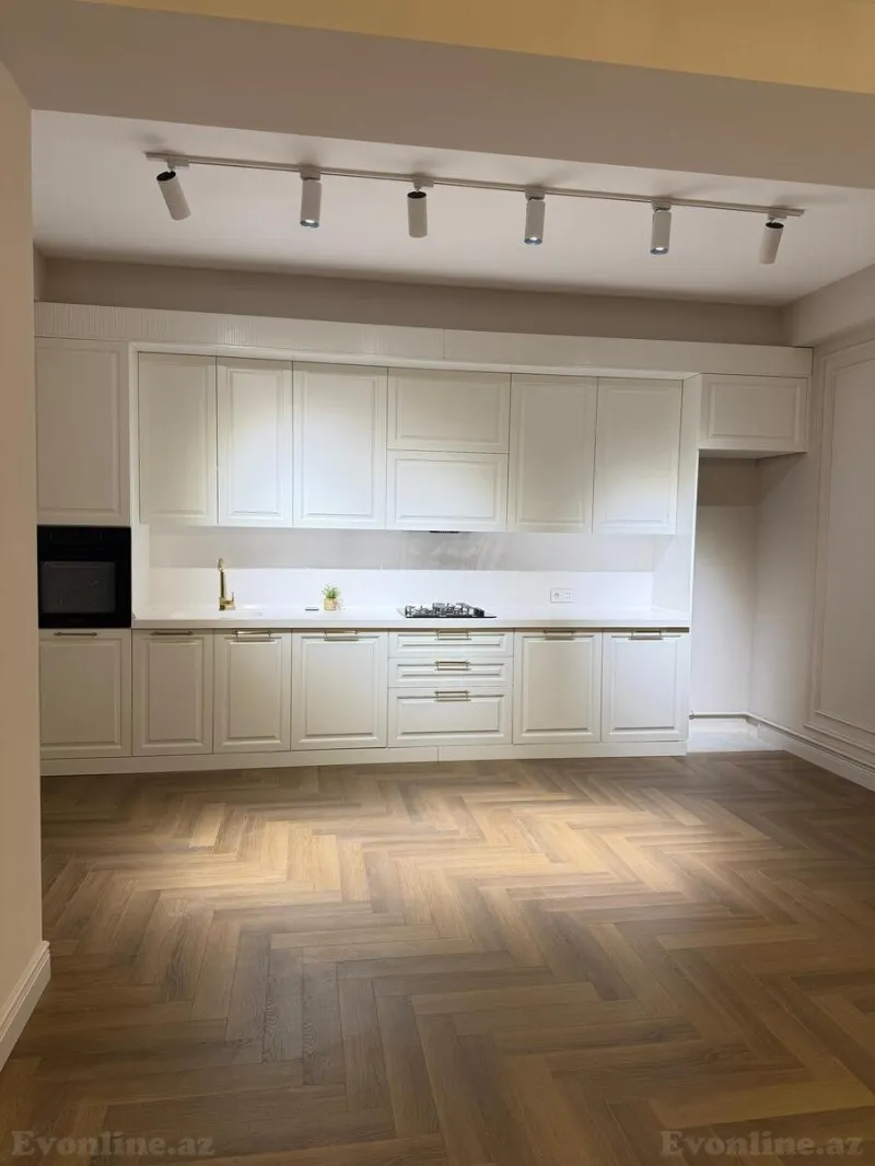 Satılır 3 otaqlı Mənzil Yeni tikili 110 m² 28 May m. - şəkil 4