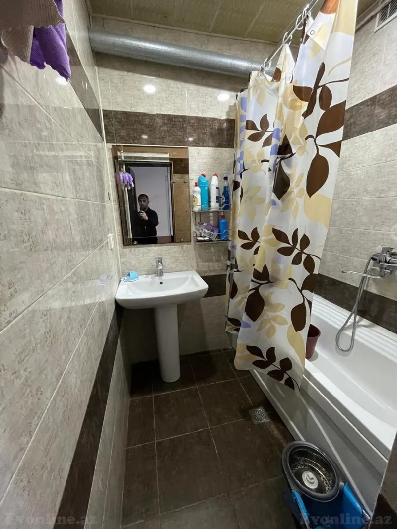 Kirayə verilir 2 otaqlı Mənzil Köhnə tikili 70 m² 8-ci mikrorayon - şəkil 10