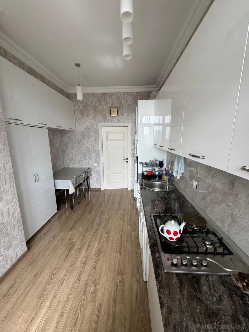 Satılır 3 otaqlı Mənzil Yeni tikili 101 m² 28 May m. - şəkil 6