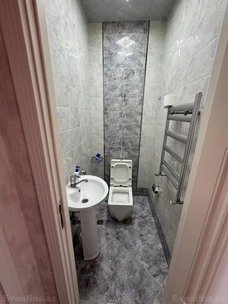 Satılır 3 otaqlı Mənzil Yeni tikili 101 m² 28 May m. - şəkil 17