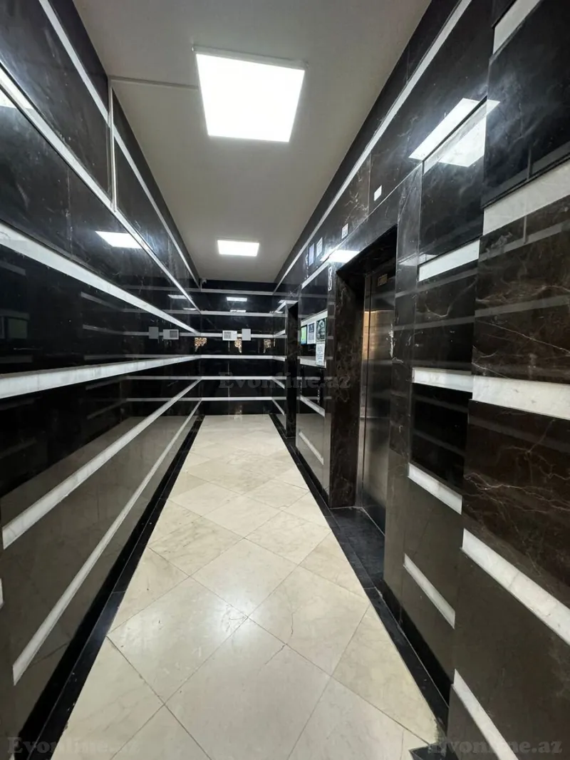 Satılır 3 otaqlı Mənzil Yeni tikili 101 m² 28 May m. - şəkil 19