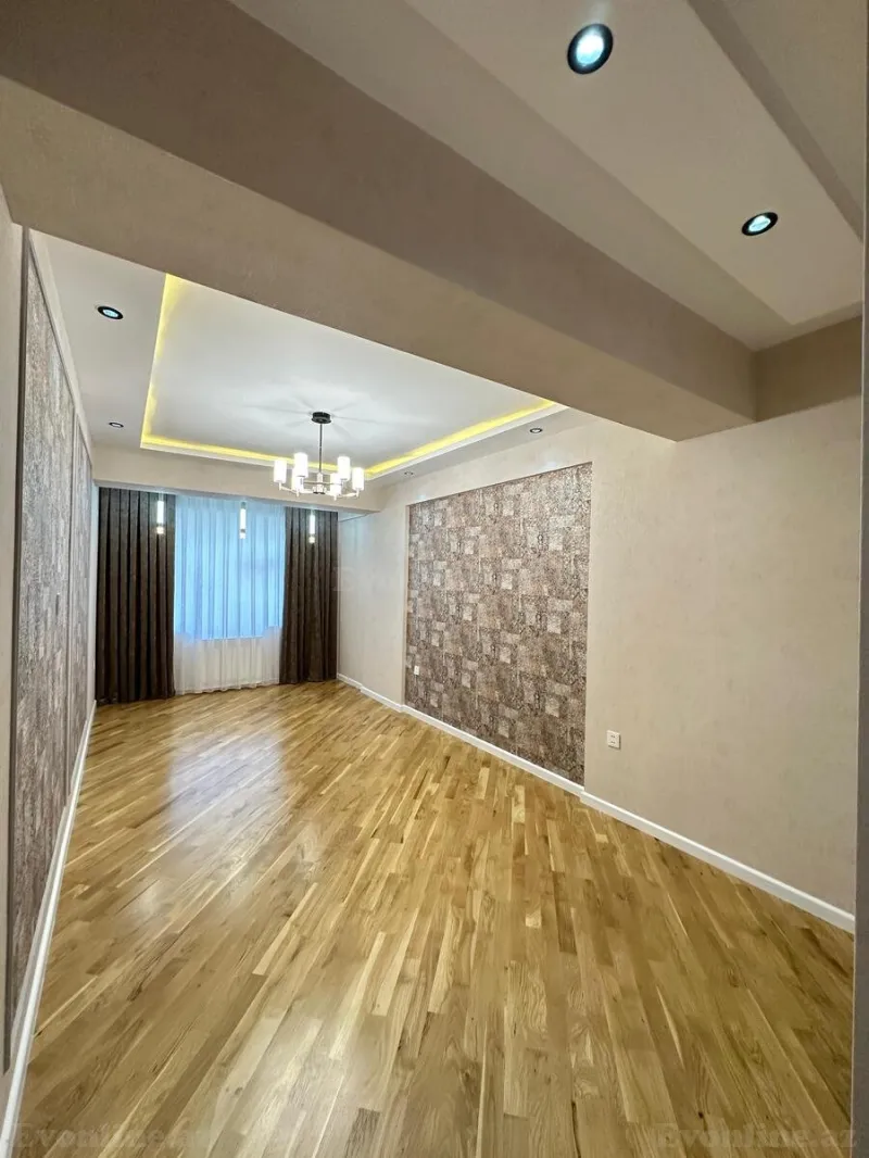 Satılır 4 otaqlı Mənzil Yeni tikili 155 m² Həzi Aslanov m. - şəkil 9