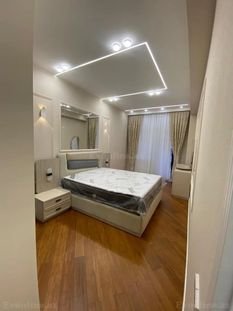 Satılır 2 otaqlı Mənzil Yeni tikili 70 m² 28 May m. - şəkil 8