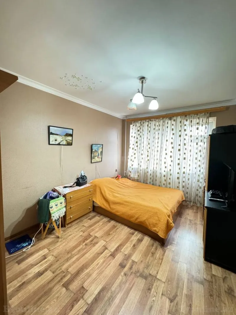 Satılır 5 otaqlı Mənzil Köhnə tikili 115 m² Badamdar - şəkil 6
