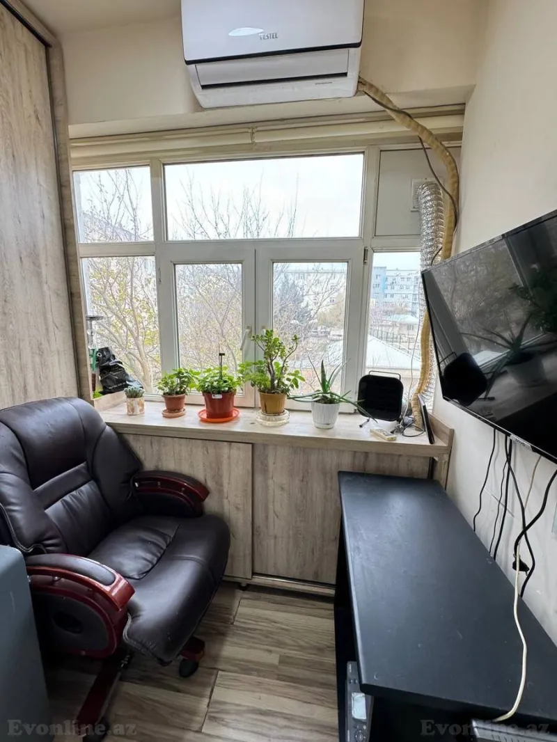 Satılır 5 otaqlı Mənzil Köhnə tikili 115 m² Badamdar - şəkil 9