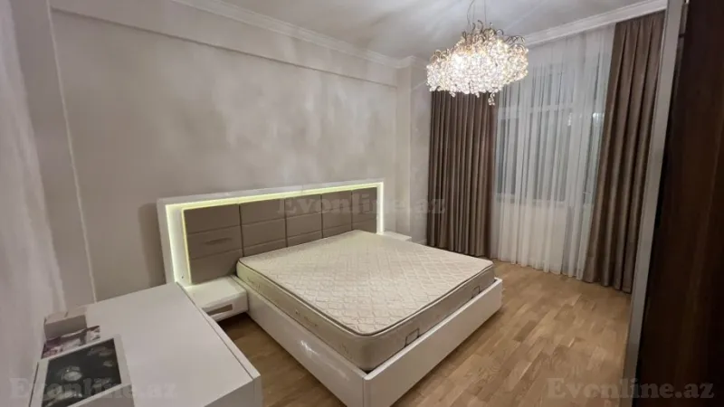 Satılır 4 otaqlı Mənzil Yeni tikili 170 m² Nəsimi r.