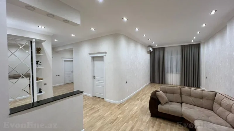 Satılır 4 otaqlı Mənzil Yeni tikili 170 m² Nəsimi r. - şəkil 3