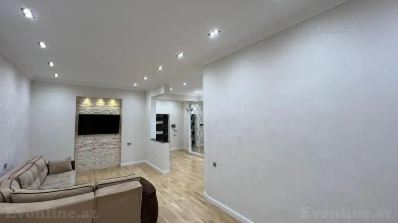 Satılır 4 otaqlı Mənzil Yeni tikili 170 m² Nəsimi r. - şəkil 7