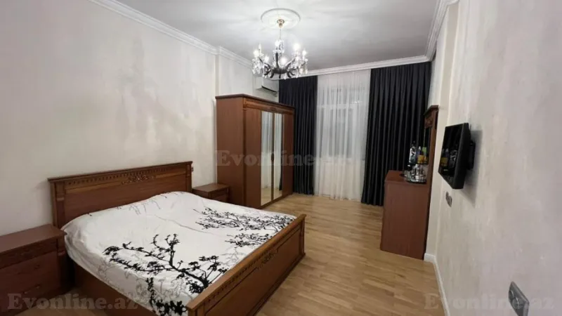 Satılır 4 otaqlı Mənzil Yeni tikili 170 m² Nəsimi r. - şəkil 10