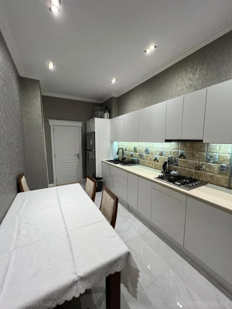 Satılır 4 otaqlı Mənzil Yeni tikili 170 m² Nəsimi r. - şəkil 16