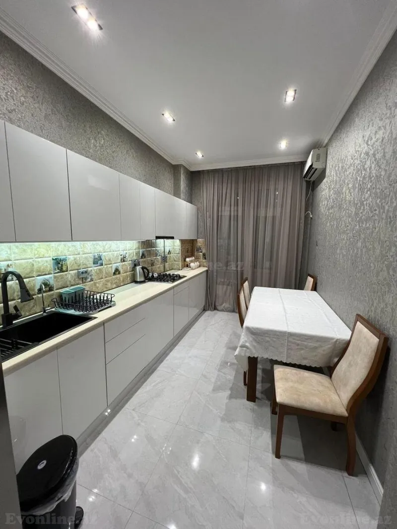 Satılır 4 otaqlı Mənzil Yeni tikili 170 m² Nəsimi r. - şəkil 17