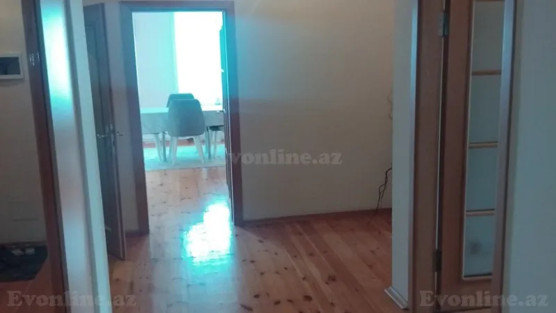Satılır 3 otaqlı Mənzil Köhnə tikili 92.6 m² Yasamal - şəkil 2