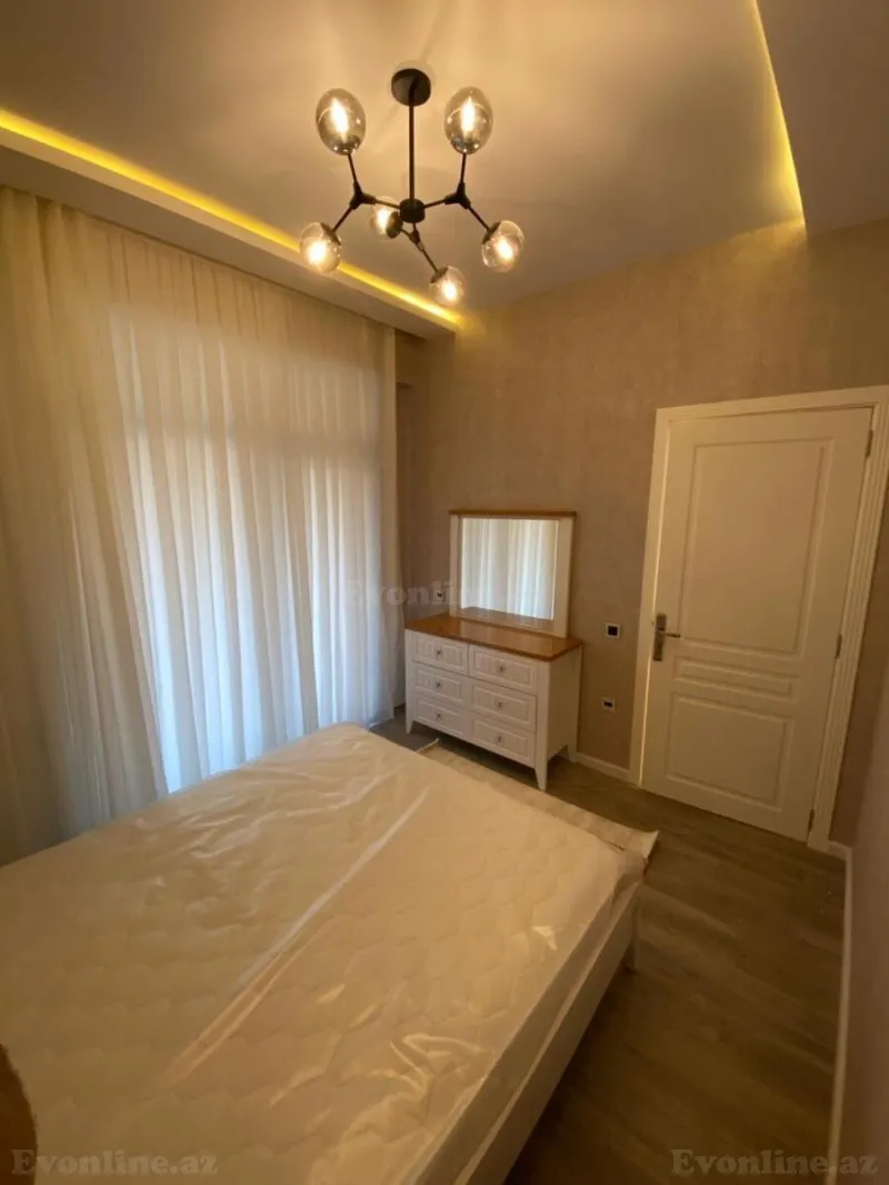 Kirayə verilir 2 otaqlı Mənzil Yeni tikili 60 m² 28 May m. - şəkil 2