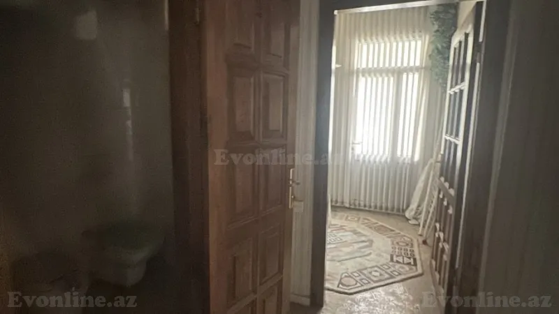 Satılır 2 otaqlı Mənzil Köhnə tikili 65 m² Sahil m. - şəkil 7