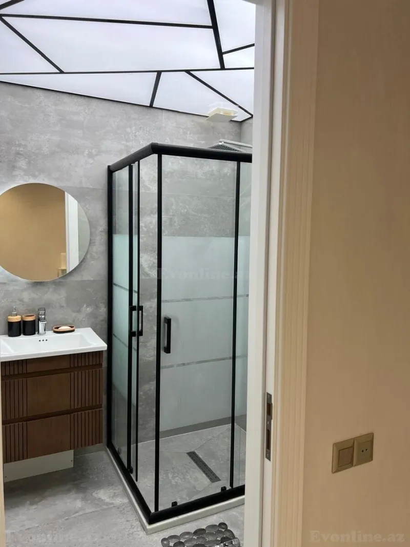 Kirayə verilir 2 otaqlı Mənzil Yeni tikili 70 m² Nərimanov r. - şəkil 9