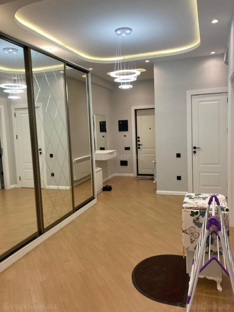 Kirayə verilir 3 otaqlı Mənzil Yeni tikili 150 m² 28 May m. - şəkil 11